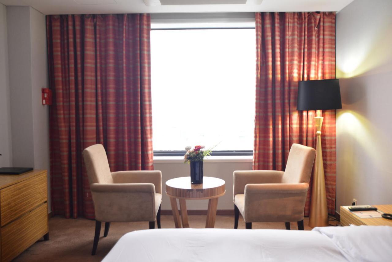 פוהאנג Philos Hotel מראה חיצוני תמונה