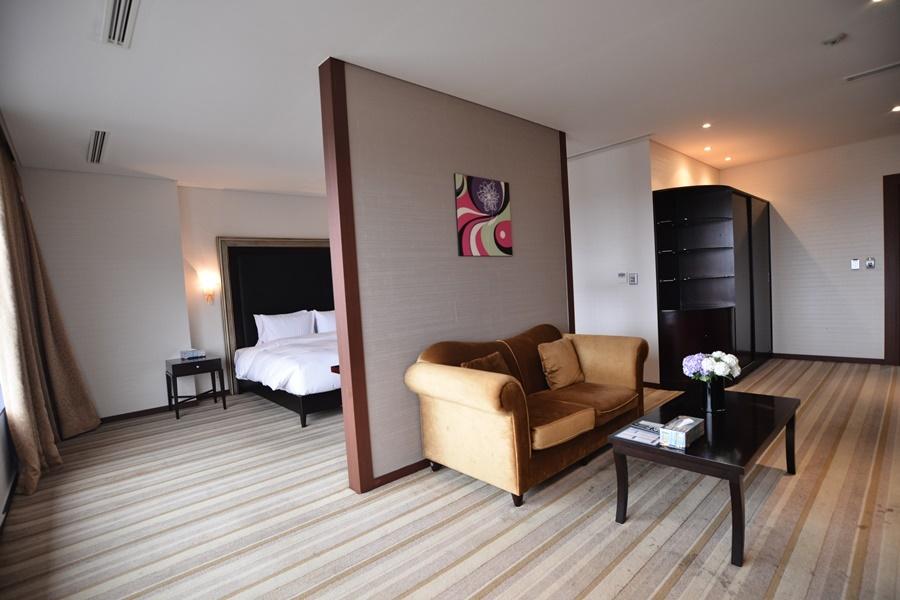פוהאנג Philos Hotel מראה חיצוני תמונה