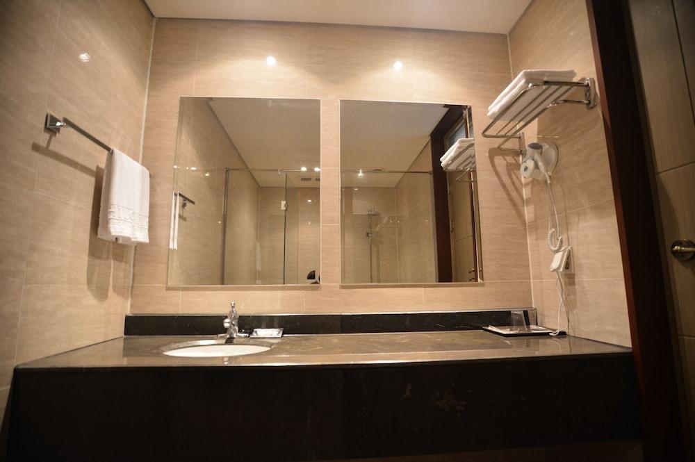 פוהאנג Philos Hotel מראה חיצוני תמונה